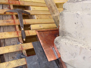 Réparation de toiture à Menton