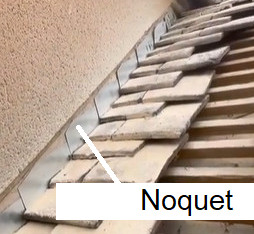 Utilisation du noquet en travaux de couverture