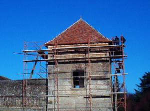 Réalisation d'une charpente couverture en tuiles plates à Souvigny
