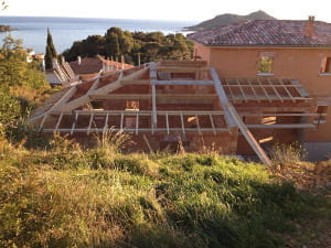 Rénovation couverture en tuiles romanes