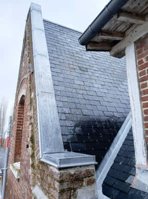 Couvreur de Vonnas 01540 pour travaux de zinguerie