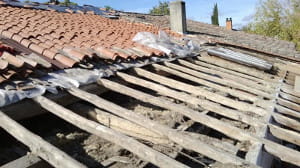 Rénovation globale de toiture en tuiles terre cuite