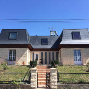 Prix d'une rénovation de toiture complète à Laon ?