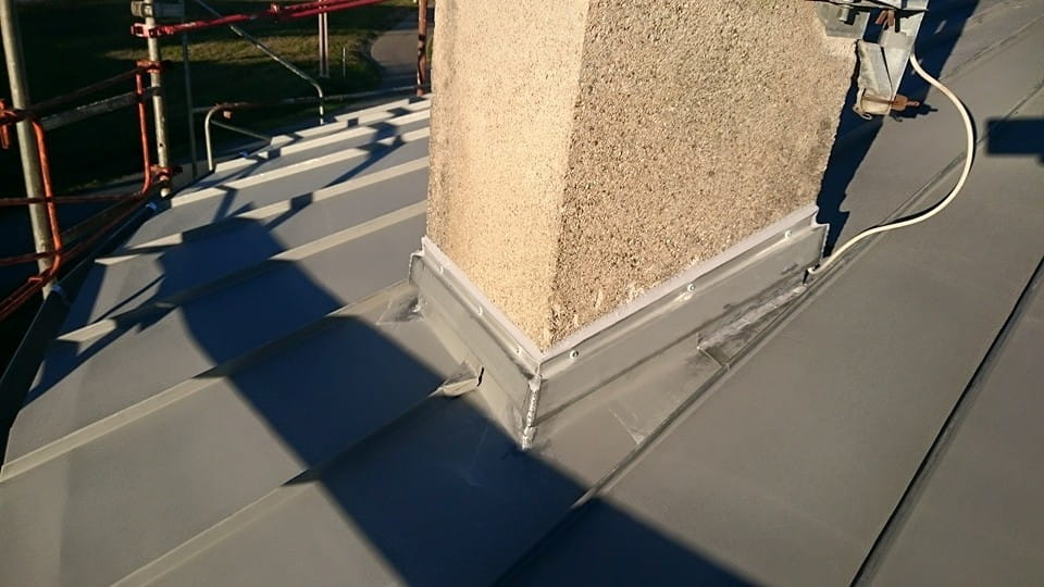 Refaire un solin sur cheminée à Albi