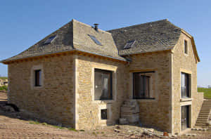 Couvreur en lauze à Espalion