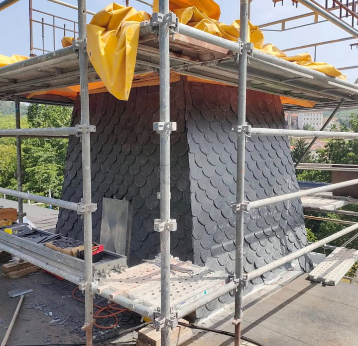 Couvreur ardoises à elne