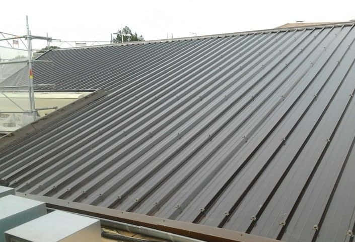 Compagnon couvreur à Frasne