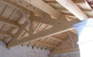 Charpentier couvreur à La Couronne