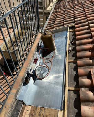 Couvreur à Aix-en-Provence 13080 pour réparation de fuite de toiture